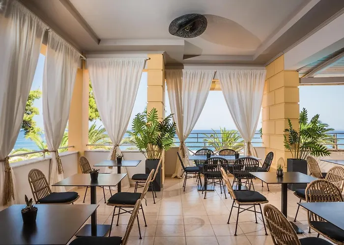 Hotell Makis 3*